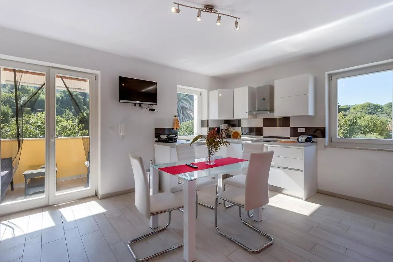 Apartment Karin Veli Lošinj Chorwacja
