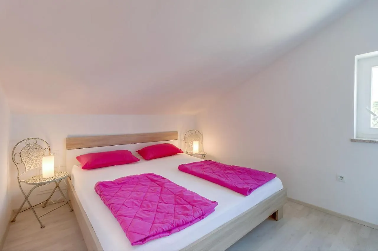 Apartment Karin Veli Lošinj 0*,